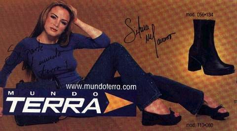 Silvia Navarro : Scans - foto povečava