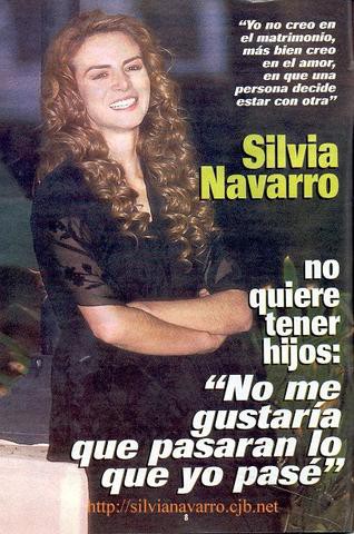 Silvia Navarro : Scans - foto povečava