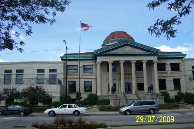 Knjižnica ( public library ) v Oskosh-u