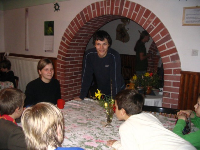 Zimovanje 3.Razredi (7.-9.3.08 Gora Oljka) - foto