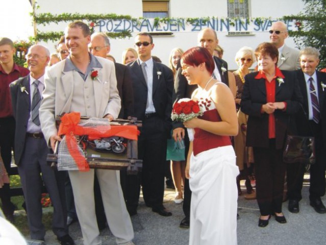 Poroka Anke in Boštjana 2005 - foto