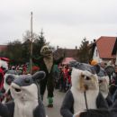 Hudič žene polhe.