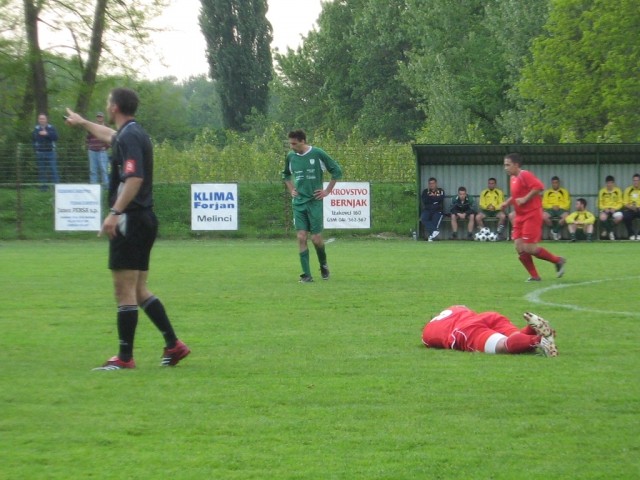 Aqua Ižakovci 4:4 Roma - foto