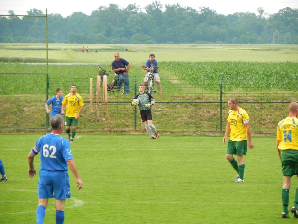 Aqua Ižakovci 5-3 Dokležovje - foto povečava