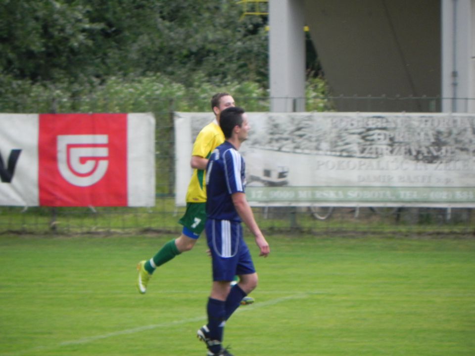 ND Beltinci 3-2 aqua Ižakovci  - foto povečava