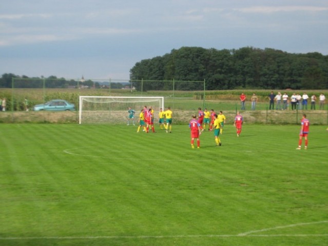 NK Aqua Ižakovci 2:3 NK Gančani - foto