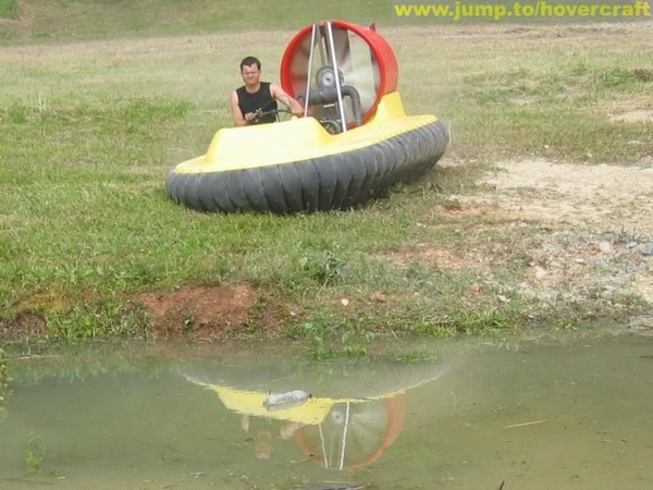 MAD hovercraft - foto