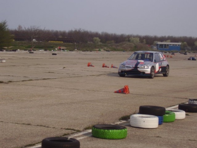 AUTOSLALOM WIEN 7.4.2007 - foto