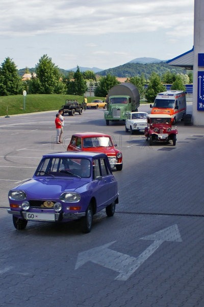 Srečanje starodobnikov Škofljica - foto