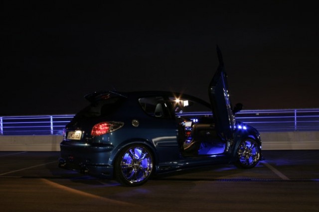 Poziranje za Tuning sceno Night