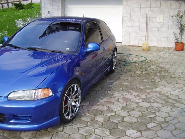 Honda-vti - foto