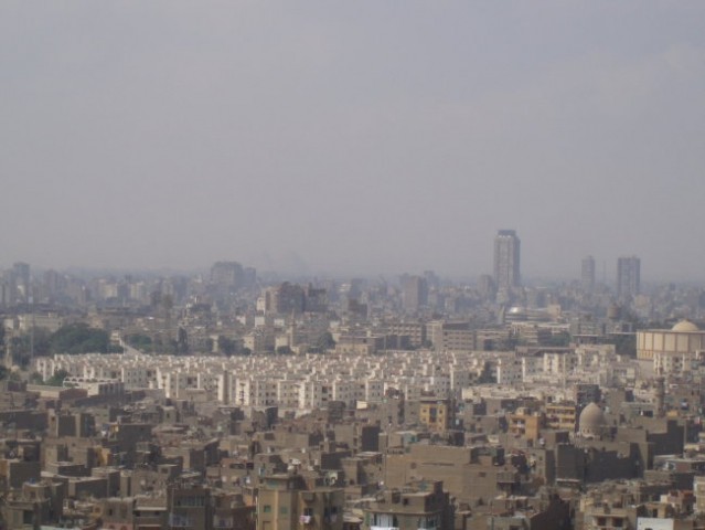 Pogled iz mošeje na Kairo
