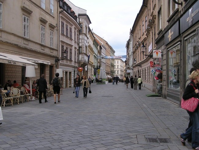 2007.05.Bratislava.vsrs - foto povečava