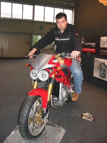 MOTO-EXPO Padova 20.jan 2006 - foto povečava