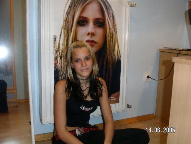 ...me and avril..