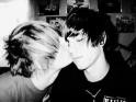 Boyzez kissing - foto