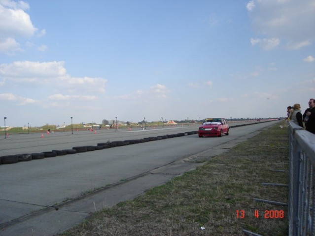 Drag Race - KOE East (Tőkől 13.4.2008) - foto