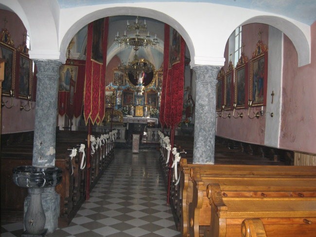 Notranjost cerkve