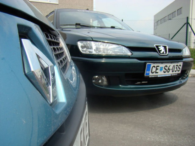 Clio & 306 - foto