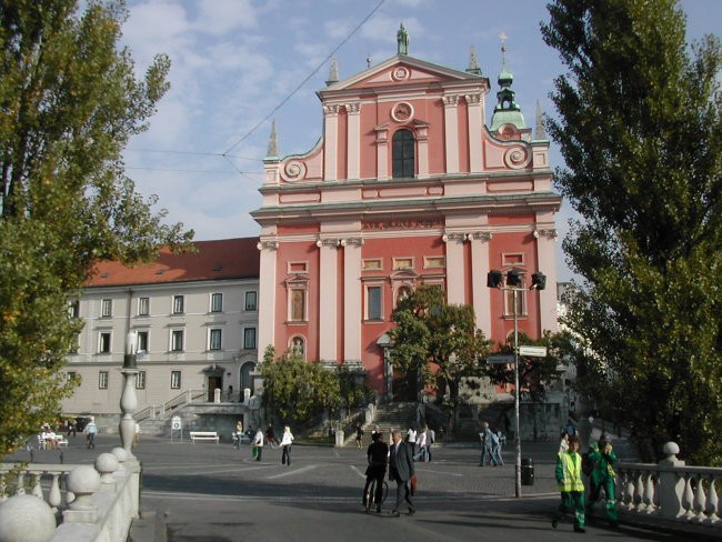 Dopoldanski potep po Ljubljani - foto povečava