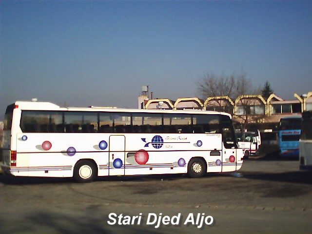 Autobusi - foto povečava