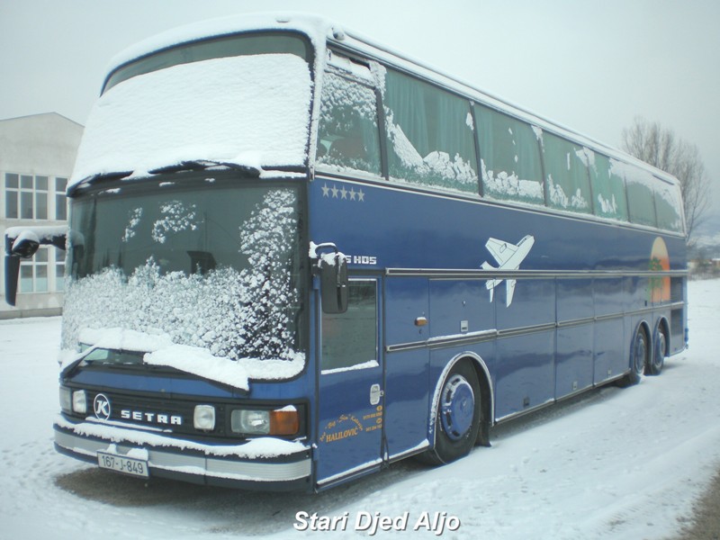 Autobusi - foto povečava