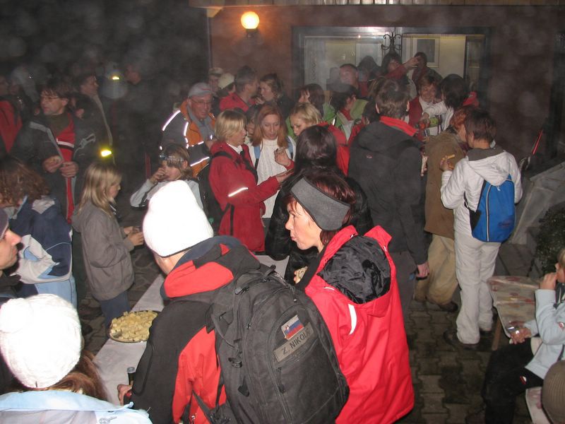 Pohod ob polni luni na Zavrh 20. nov.2010 - foto povečava