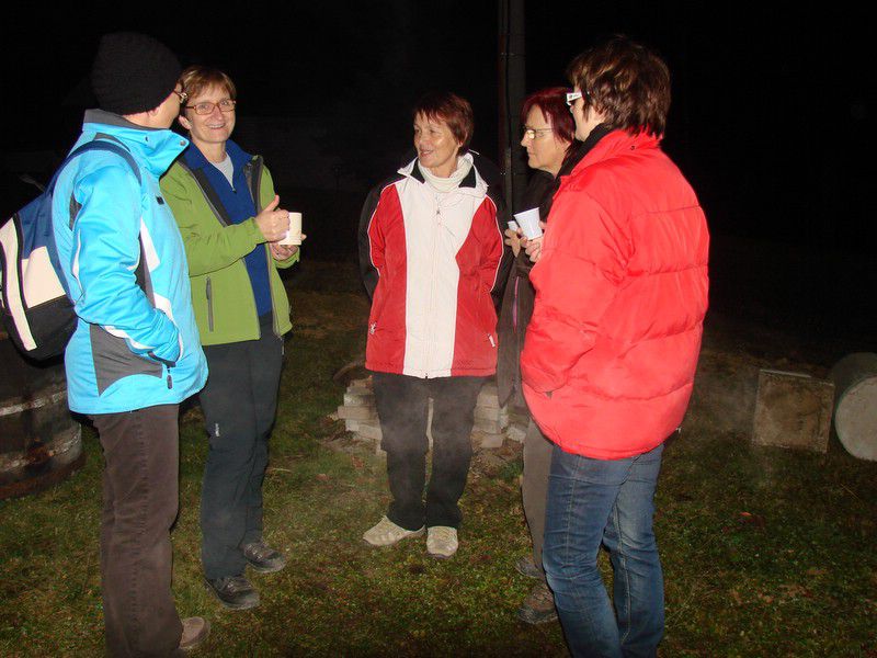 Pohod ob polni luni na Zavrh (dec.2011) - foto povečava