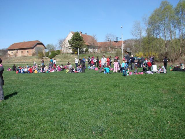 Srečanje predšolskih otrok polena (mar.2012) - foto