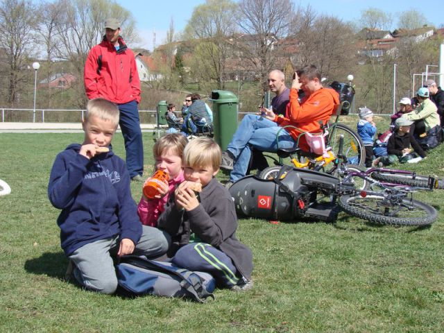 Srečanje predšolskih otrok polena (mar.2012) - foto