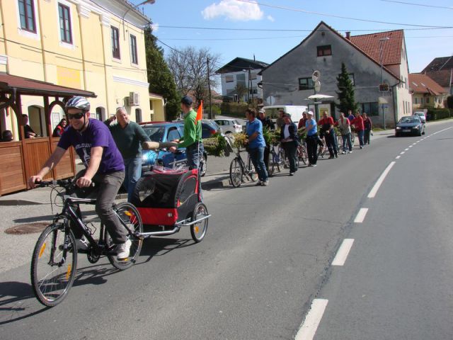 Srečanje predšolskih otrok polena (mar.2012) - foto