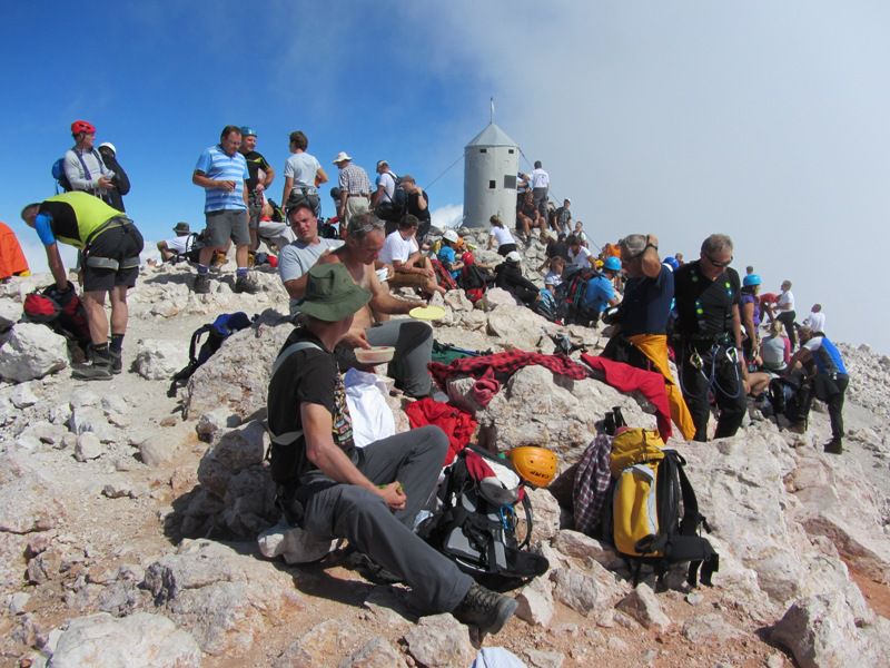 Triglav - cmir (avg.2012) - foto povečava