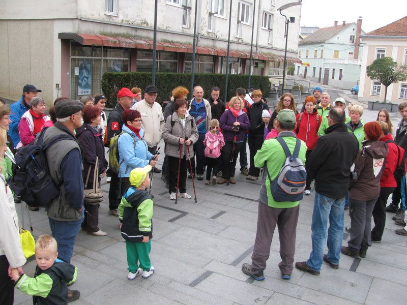 Pohod ob obč. prazniku (okt.2014) - foto povečava