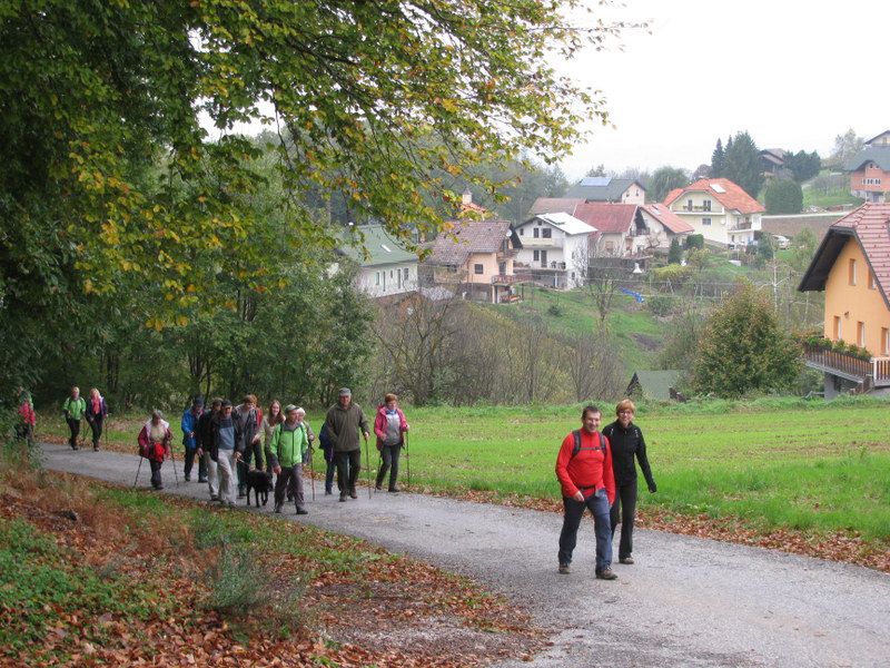 Pohod ob obč. prazniku (okt.2014) - foto povečava