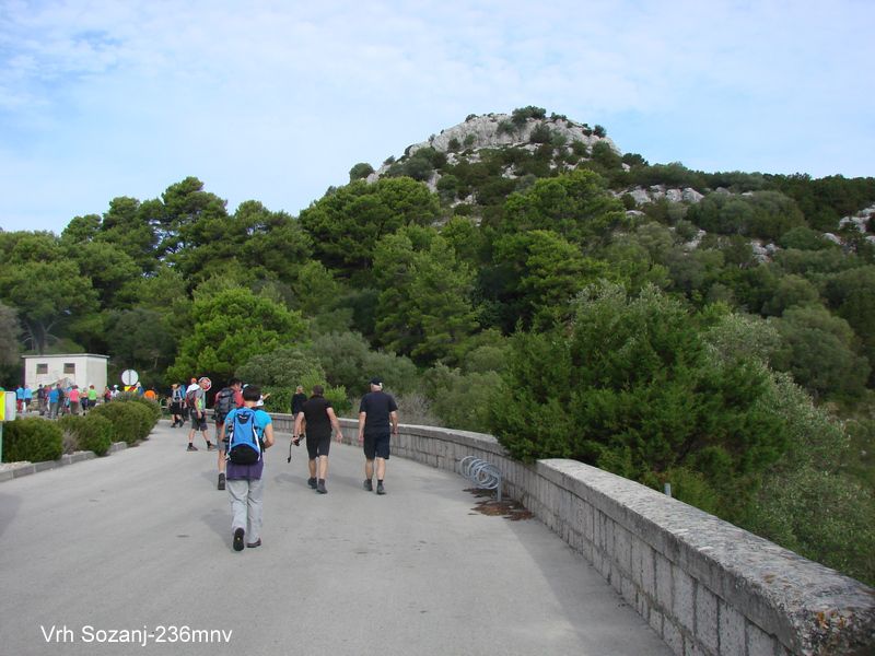 Lastovo (apr.2016 in ogledna t.) - foto povečava