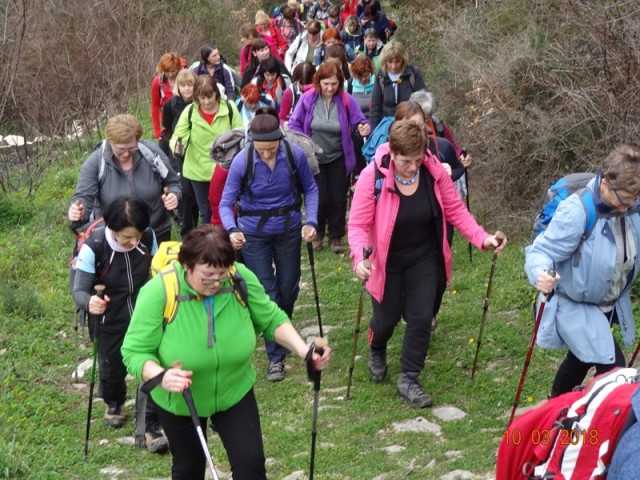 10. trad. poh. ob dnevu zena (10.-11.3.2018) - foto