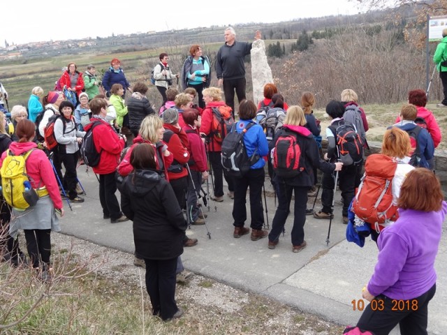 10. trad. poh. ob dnevu zena (10.-11.3.2018) - foto