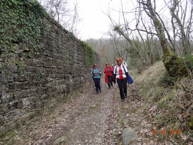 10. trad. poh. ob dnevu zena (10.-11.3.2018) - foto