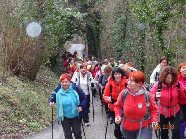 10. trad. poh. ob dnevu zena (10.-11.3.2018) - foto