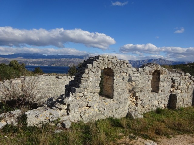 Brač (ogl.tura) - foto