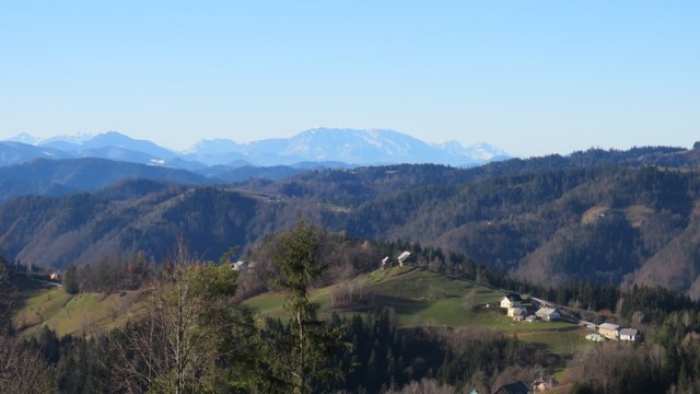 Sv, duh na ostrem vrhu (ogl.t.) - foto