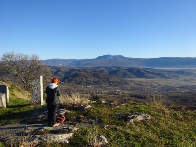 Pohod ob dnevu žena (ogl.tura) - foto