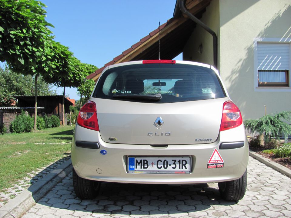 Renault Clio 1.4 16v 72kw - foto povečava