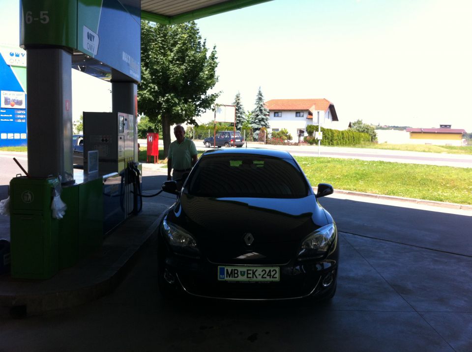 Renault Megane Berline Dynamique 1.6 16v - foto povečava